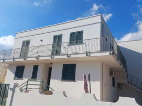 Appartamento per 5/ 6 persone vicinissimo al mare Leuca